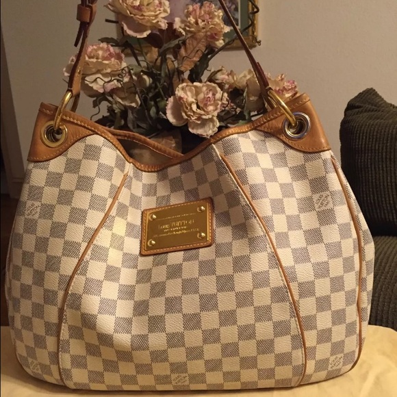 🚫SOLD🚫Louis Vuitton Damier Azur Pm