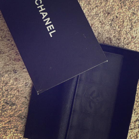 Chanel long wallet