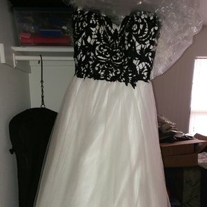 Ball gown