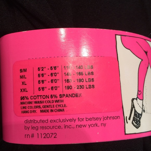 Betsey Johnson black leggings - New! - Picture 3 of 3