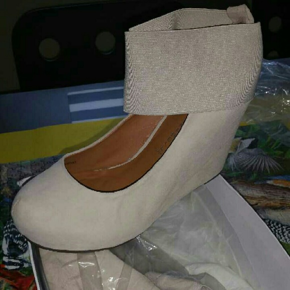 Jeffrey Campbell Shoes