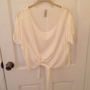 White Lightweight Tie Front Top