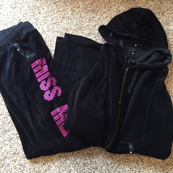 Miss me flare velour outfit set