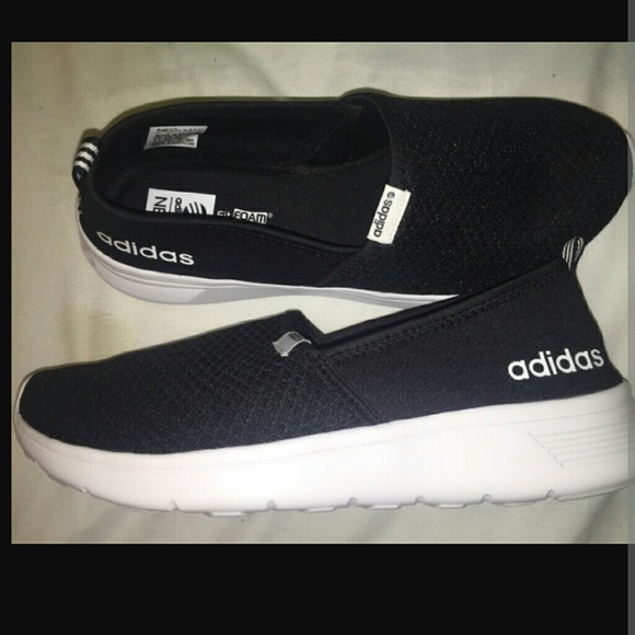 Adida lite racer slip on shoes