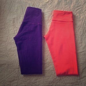 Two pairs of lululemon leggings size 4 Never worn!