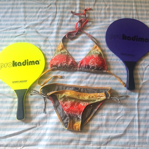 Hurley swimsuit size small