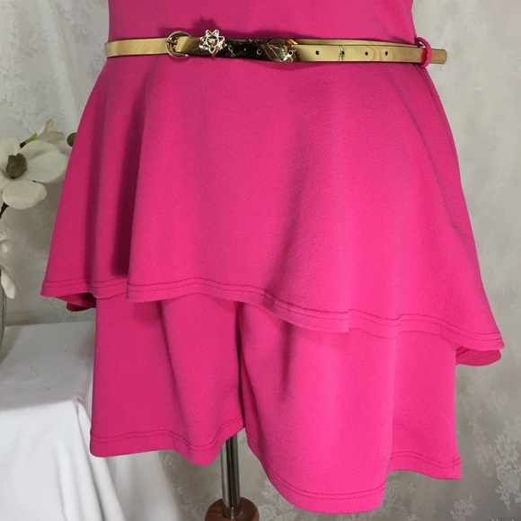 Sexy and stylish pink romper FINAL CLEARANCE - Picture 3 of 4