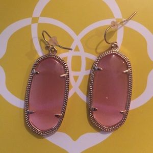 Kendra Scott earrings!