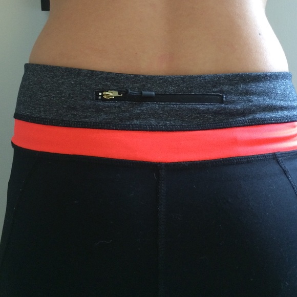 Workout pants - Picture 3 of 4