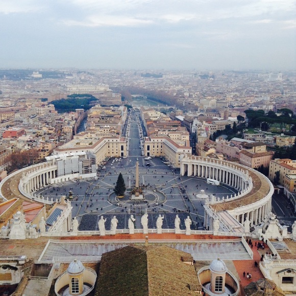 Meet your Posher, Aubrey - Picture 1 of 1