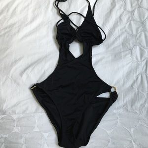 Victoria's Secrets Bamboo Ring One Piece Monokini