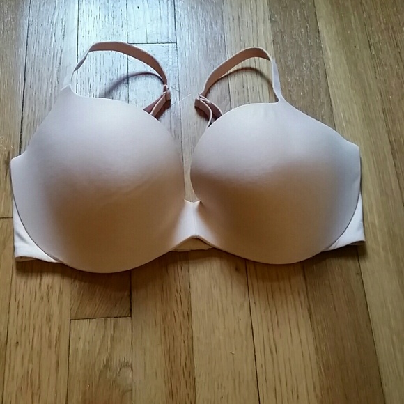 NWOT 36DD PINK nude bra