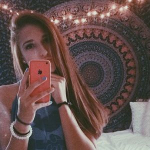 Meet your Posher, Kaylee