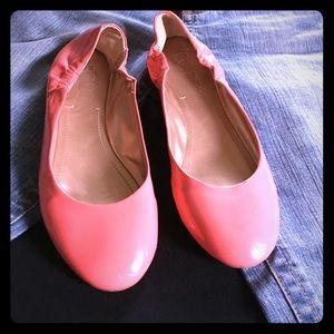 BCBG Flats Coral in color size 8.5 like new