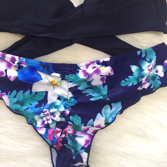 SOLD black strappy bandage and cheeky floral bikin - Picture 3 of 4