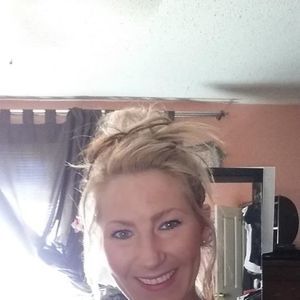 Meet your Posher, Nikki