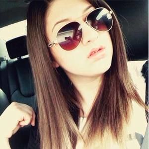 Meet your Posher, Linsey