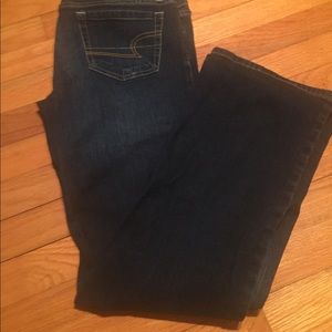 Brand new American Eagle Boyfriend fit jeans.