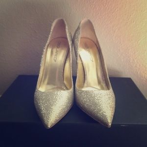 Gold blinking heels!! Wore once with box and bag!