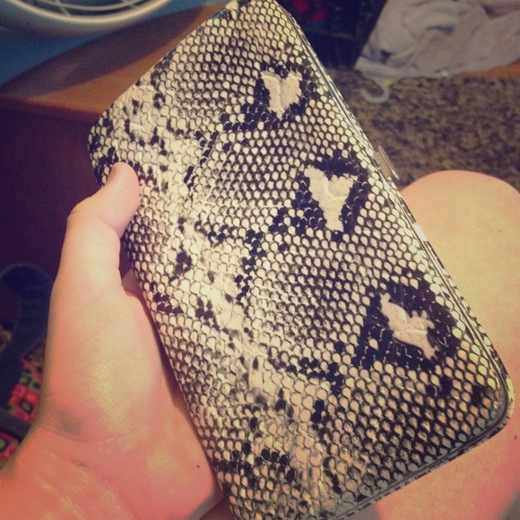 Snake skin wallet - Picture 1 of 3