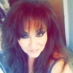 Meet your Posher, Sandy