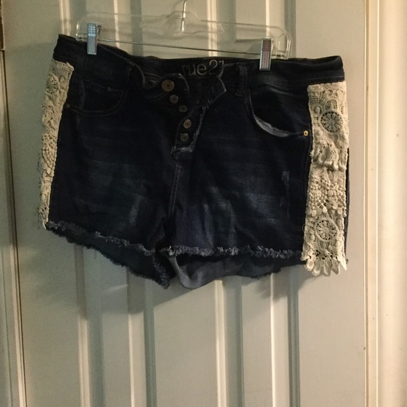Cute Denim Shorts w/ Lace Accents