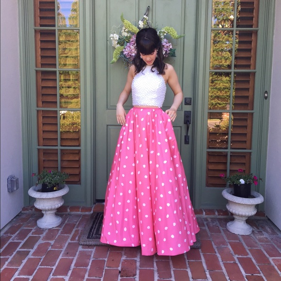 Hot pink polka dot Sherri Hill dress!!!