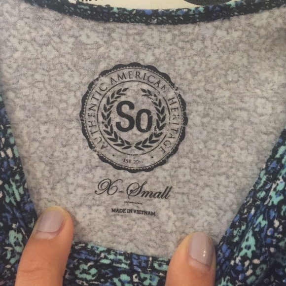 Summer crop top! - Picture 2 of 2