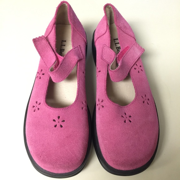 L.L. Bean size 7