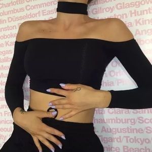 Off The Shoulder Choker Crop Top