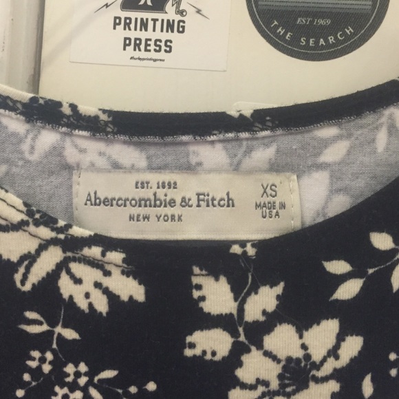 summer tank crop top - Picture 2 of 3