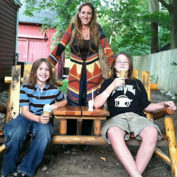 Meet your Posher, Holly - Picture 3 of 8