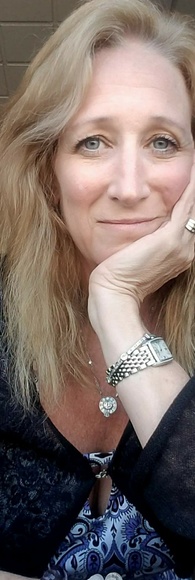 Meet your Posher, Holly - Picture 4 of 8