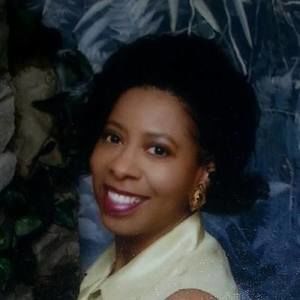 Meet your Posher, Yvette