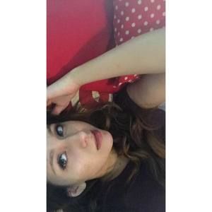 Meet your Posher, Daniela