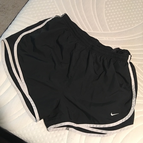 Blake large nike shorts