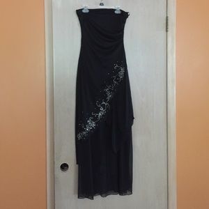 Black strapless dress