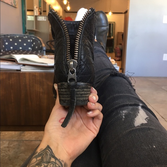 ISO Steve Madden black booties. Size 5.5 or 6. - Picture 2 of 2