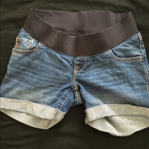 Old navy maternity short