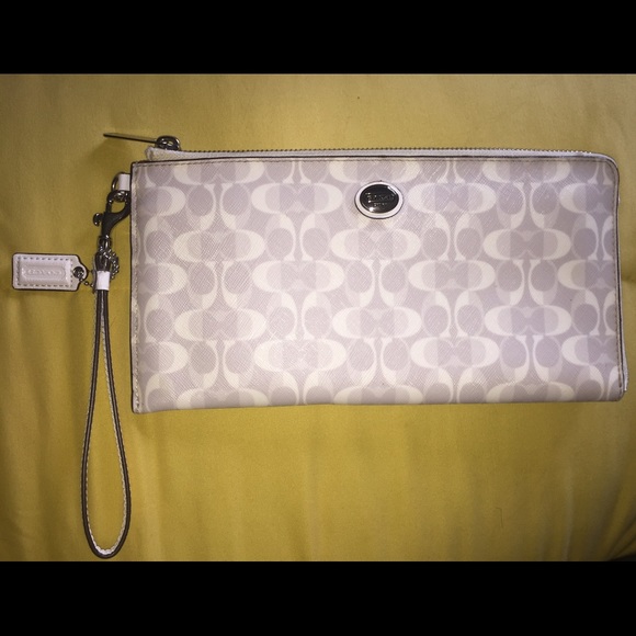 Large Coach wristlet