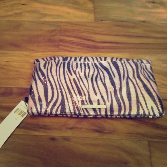 BCBGeneration Clutch