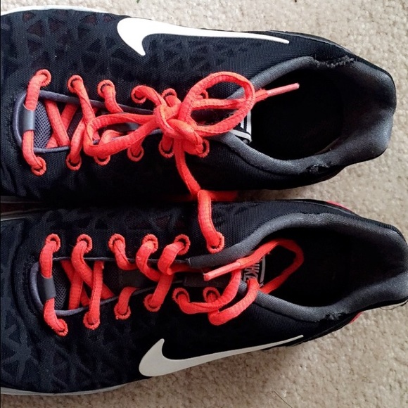 Nike Free Fit 2, sz 8!๐ - Picture 2 of 3