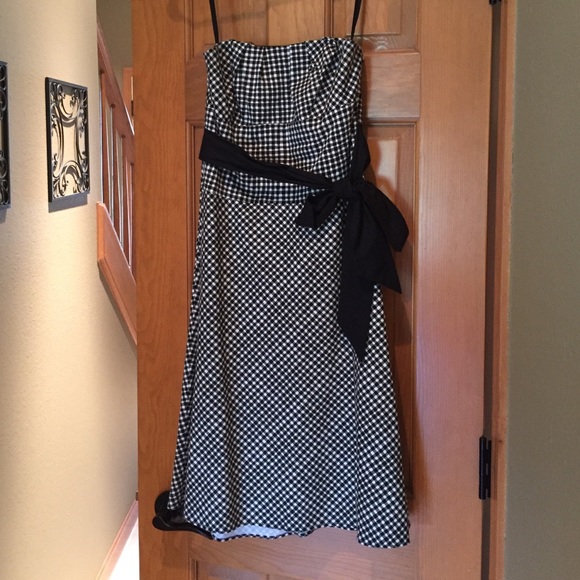 White House black market dress