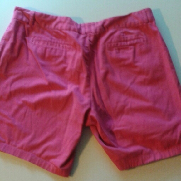 Pink and pretty summer shorts - Picture 2 of 2