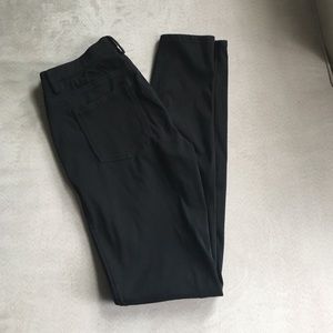Uniqlo Black Jeggings