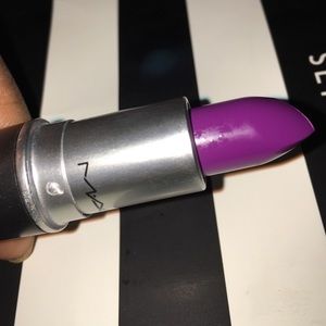 New authentic Mac lipstick (Heroine)
