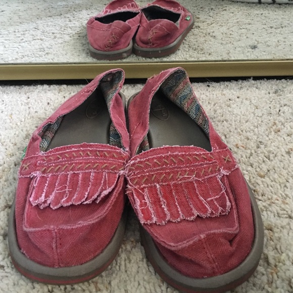 Red Sanuk Shoes