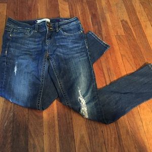 Vigoss Distressed Jeans w/ Brown Jewel Buttons