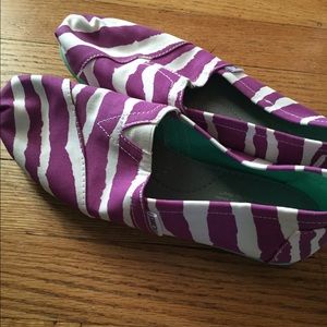 Toms zebra classics