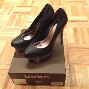 Bebe Veronica platform pumps